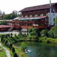 Albota Complex Turistic si Pastravarie