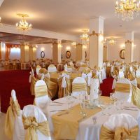 Royal Garden - Salonul Gold