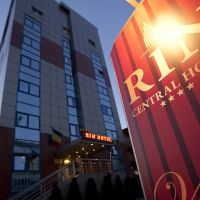 RIN Central Hotel